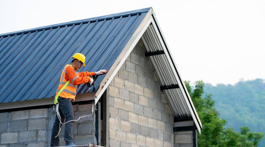 Professional residential roofers in Kearsarge, MI